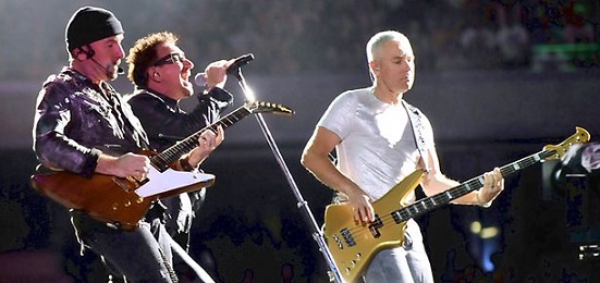 U2 tocando “Get Lucky” do Daft Punk