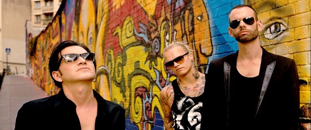 89 é a Rádio Oficial do Placebo no Brasil em 2014