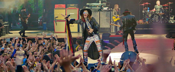 MRossi é recebido no camarim de Steven Tyler