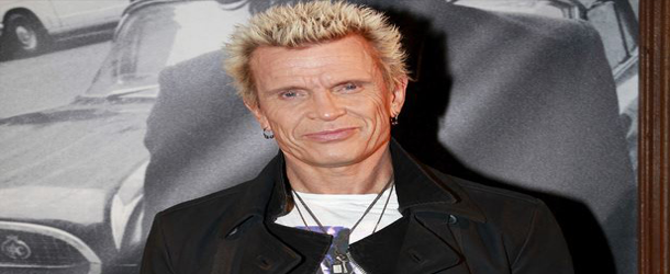 Billy Idol divulga mais uma faixa inédita