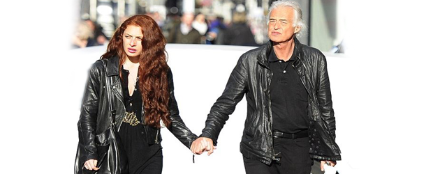 Jimmy Page é flagrado com namorada 46 anos mais jovem