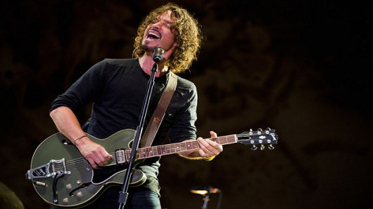 Veja trechos do último show de Chris Cornell