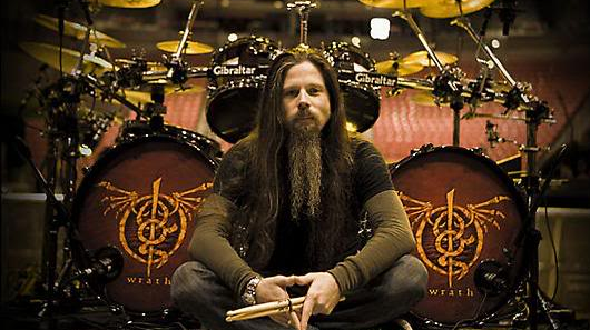 Chris Adler diz que espera seguir com o Megadeth