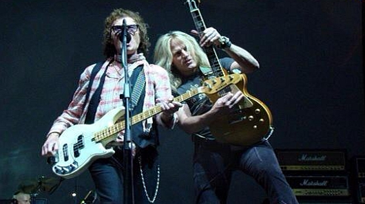 Glenn Hughes confirma shows no Brasil com Doug Aldrich