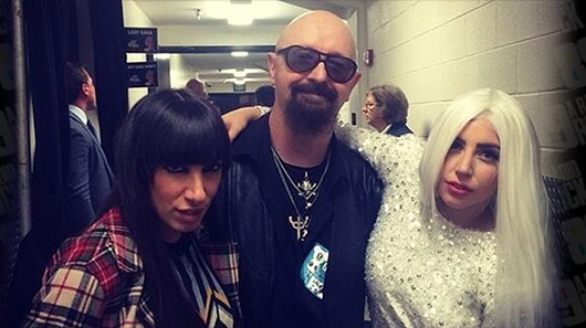 Rob Halford, do Judas Priest, revela desejo de gravar com Lady Gaga