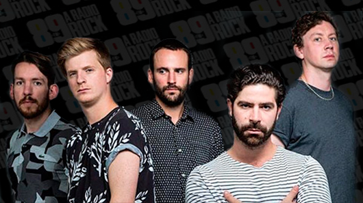 Confira o novo som do Foals