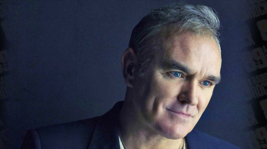 Morrissey participa de show beneficente para ajudar produtor musical americano