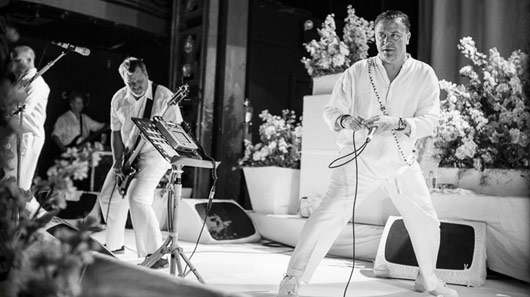 Faith No More: novo visual é inspirado na umbanda brasileira