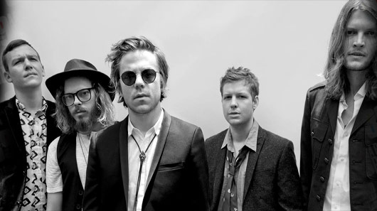 Cage The Elephant prepara disco novo e faz cover para “Whole Wild World”