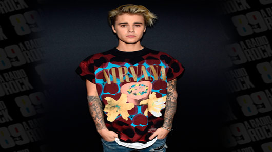 Courtney Love aprova Justin Bieber usando camiseta do Nirvana