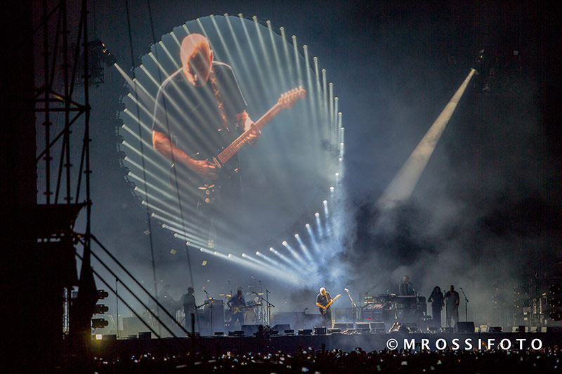 david-gilmour-12-12-b