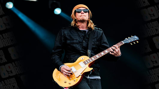 Vocalista do Puddle Of Mudd é preso por vandalismo