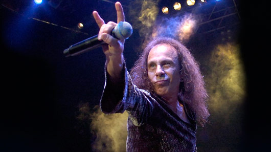 Holograma de Ronnie James Dio vai se apresentar nos Estados Unidos