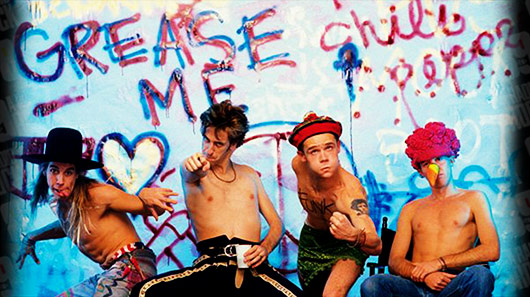 Red Hot Chili Peppers completa 33 anos