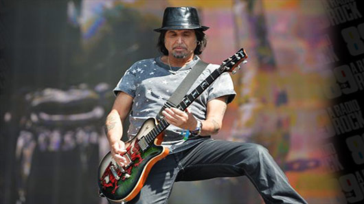 Phill Campbell, do Motörhead, confirma participação em projeto de Robert Trujillo