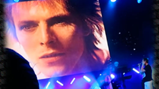 Duran Duran faz homenagem  a David Bowie durante show em Nova York