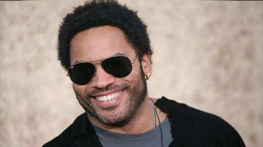 Lenny Kravitz faz show no Lollapalooza 2019, diz jornal