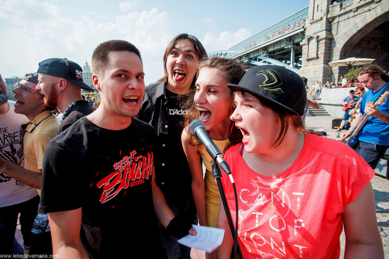 20 vocalistas comandaram o Rocknmob