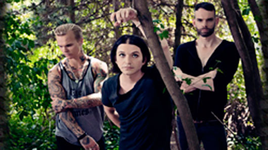 Placebo libera clipe de “Life’s What You Make It”