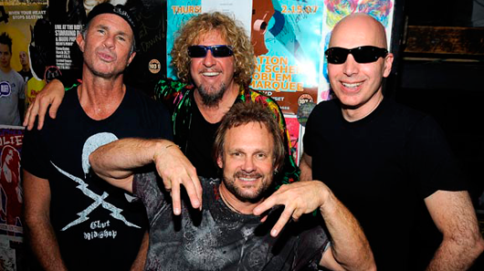 Chickenfoot lança clipe para a faixa “Divine Termination”