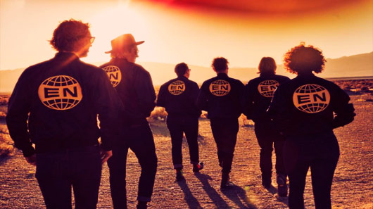 Vídeo: Arcade Fire libera seu novo single “Everything Now”