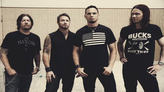 Alter Bridge lança novo clipe para homenagear aqueles que trabalham em serviços essenciais