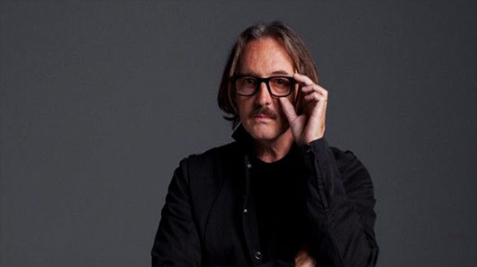 Baterista do Garbage e produtor de “Nevermind”, Butch Vig lança novo projeto: 5 Billion In Diamonds