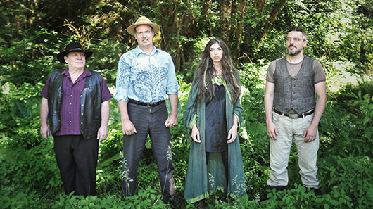 Krist Novoselic, do Nirvana, apresenta sua nova banda: Giants In The Trees