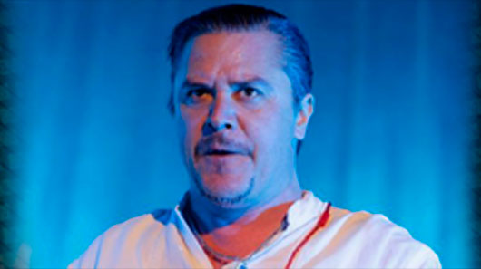 Mike Patton alega problemas de saúde mental e Faith No More cancela turnê americana