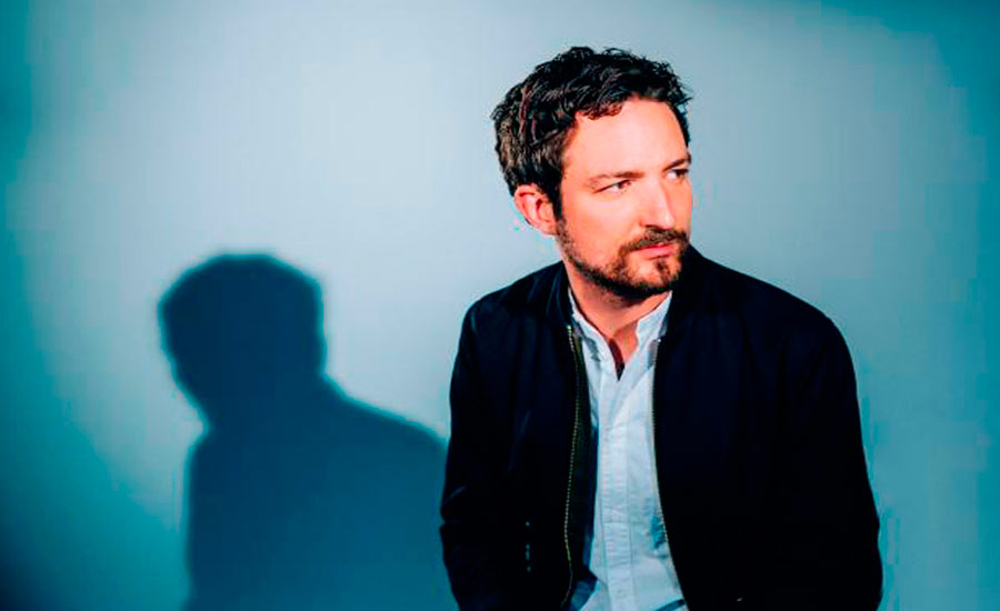 Frank Turner anuncia novo disco e libera single