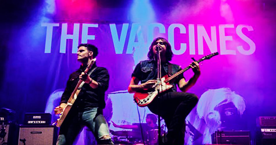 “Surfing in the Sky”, mais um som novo do The Vaccines