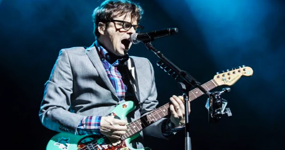 Ouça “Medicine For Melancholy”, single solo de Rivers Cuomo, do Weezer