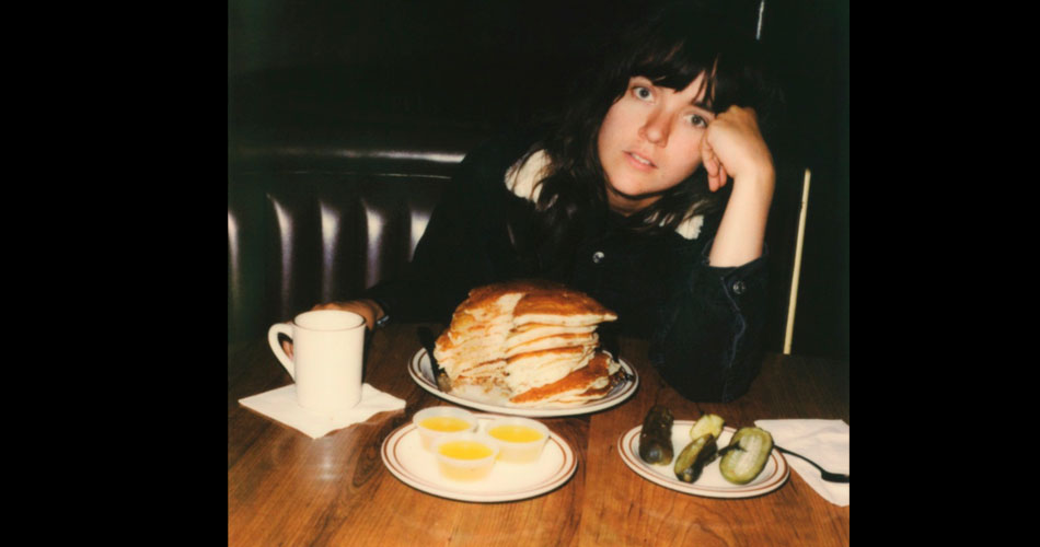 Courtney Barnett libera novo single “Sunday Roast”