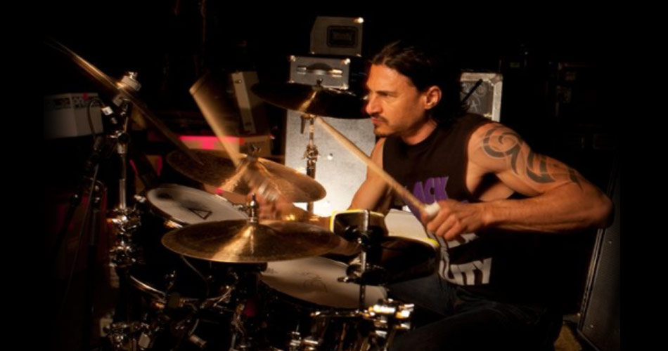 Brad Wilk, do Rage Agaisnt The Machine, revela ter feito teste para ser baterista do Pearl Jam