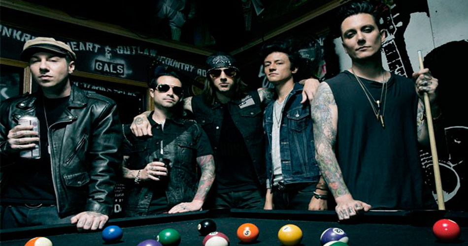 Ouça “Mad Hatter”, novo single do Avenged Sevenfold