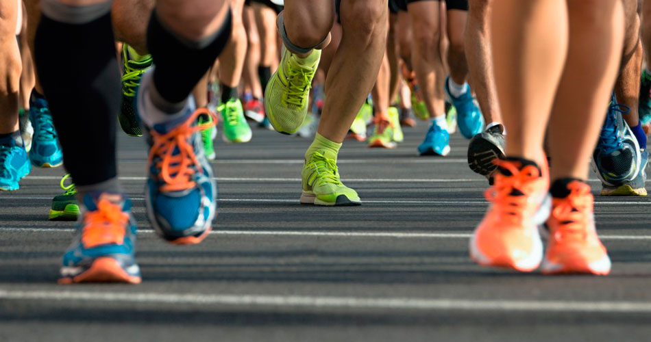 1ª corrida contra o câncer beneficia ONG que doa perucas para pacientes