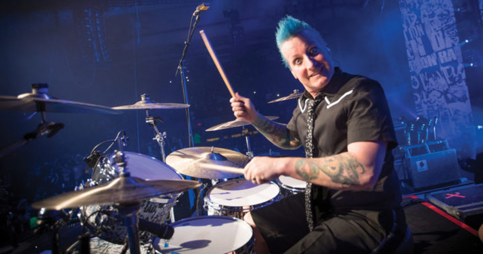 Tré Cool, do Green Day, lança novo EP com sua banda de Death Metal