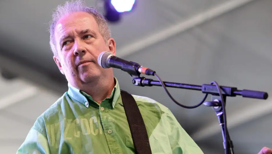 Morre Pete Shelley, líder do Buzzcocks