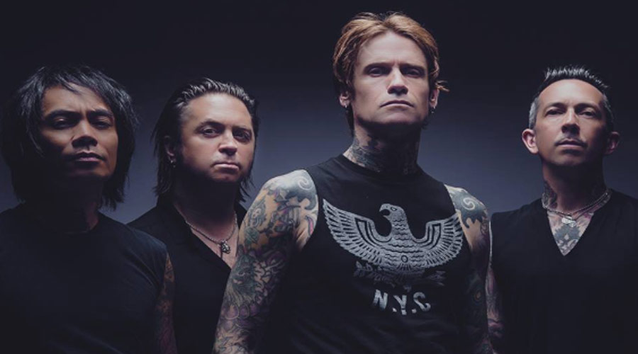 Buckcherry disponibiliza videoclipe de “Radio Song”