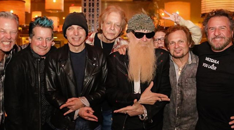 Que supergrupo! Van Halen, Metallica, Green Day,  ZZ Top e Joe Satriani