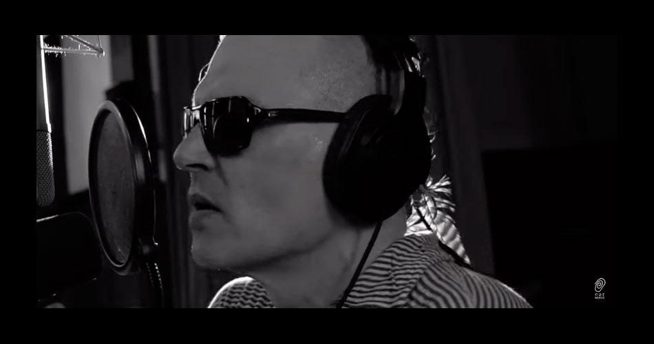 Vídeo: Hollywood Vampires regrava “Heroes”, de David Bowie, com vocais de Johnny Depp