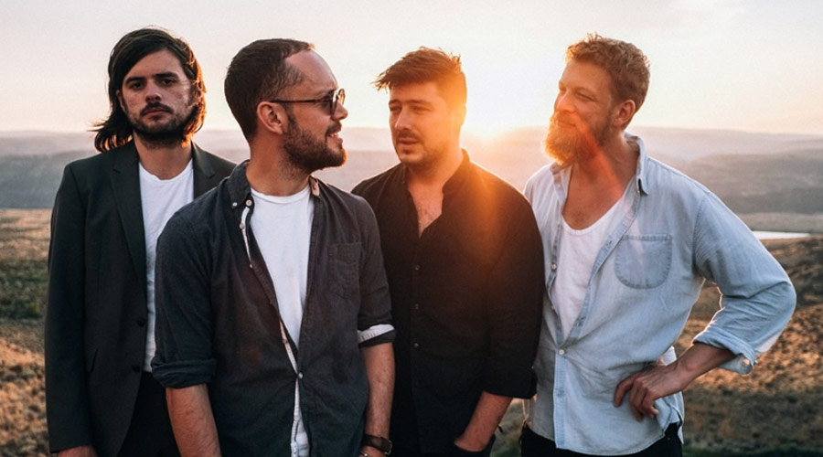 Mumford & Sons lança novo single! Ouça: “Blind Leading The Blind”