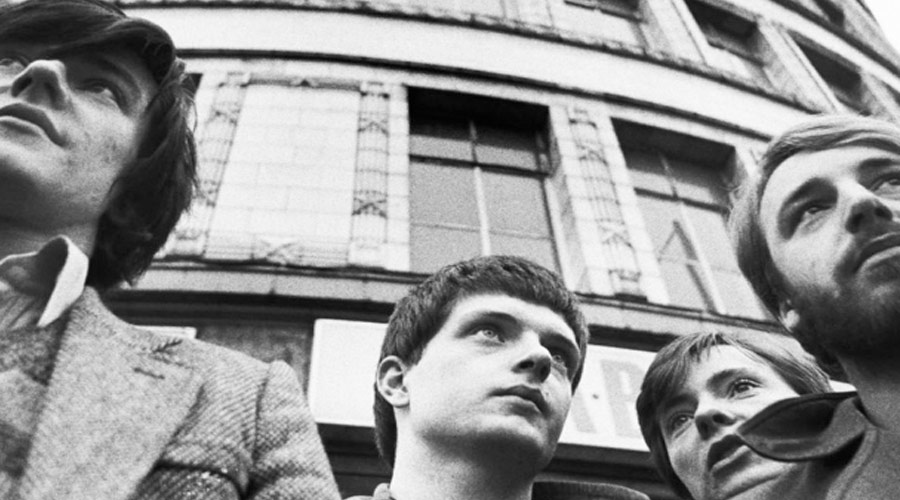 Joy Division: clássico “She´s Lost Control” ganha novo videoclipe