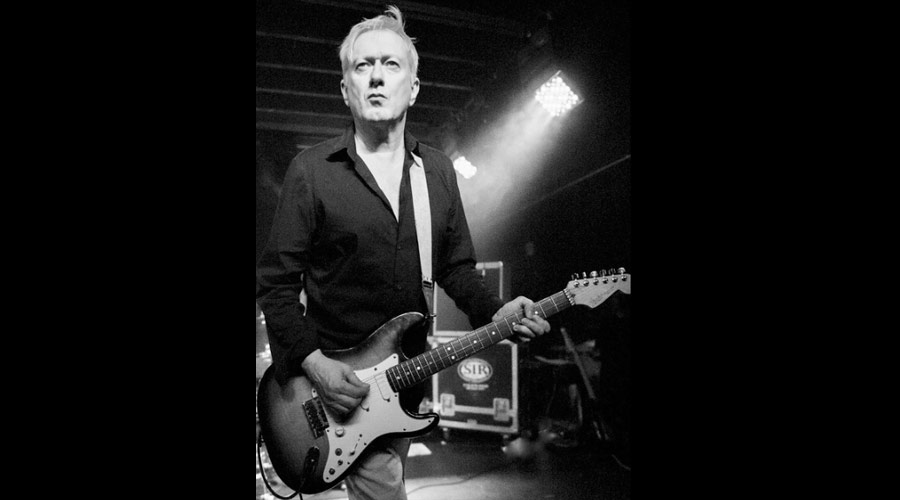 Morre Andy Gill, membro fundador do Gang of Four