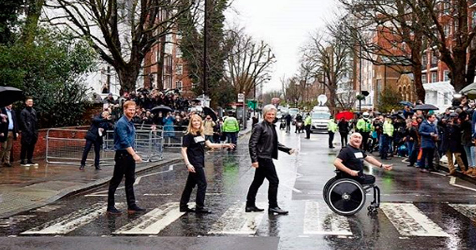 Jon Bon Jovi e Príncipe Harry gravam juntos em Abbey Road