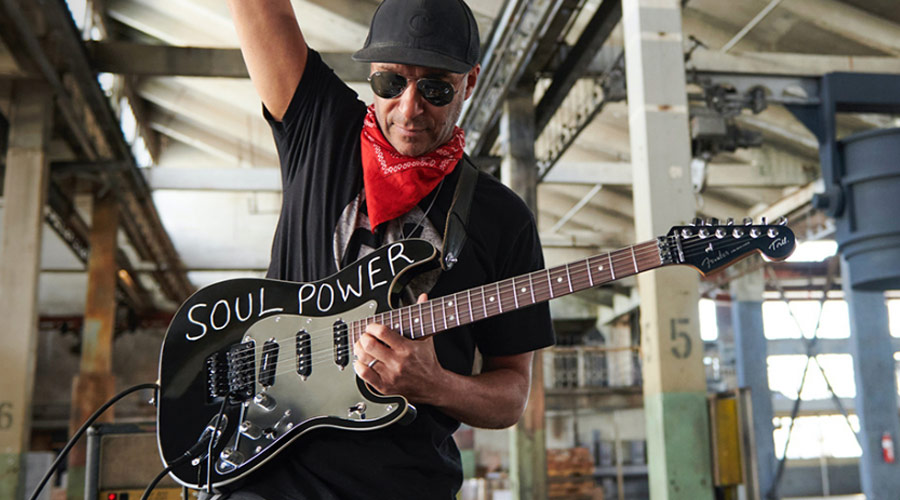 Tom Morello promove encontro de guitarristas do Metallica e do Rush em nova canção