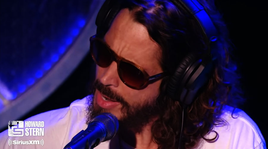 Howard Stern recupera vídeo de Chris Cornell fazendo “Thank You”, do Led Zeppelin