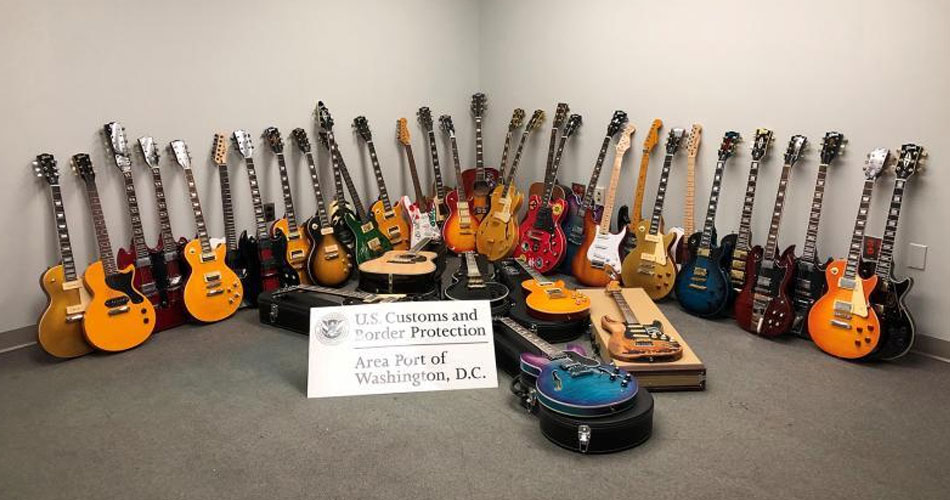 Coleção de guitarras falsificadas é apreendida em aeroporto dos EUA