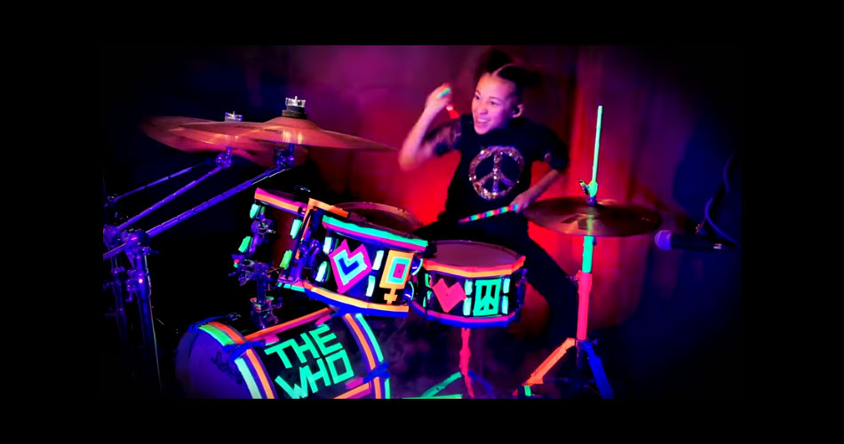 Vídeo: Nandi Bushell faz tributo a Keith Moon, do The Who