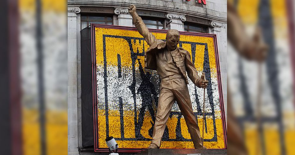 Roger Taylor quer estátua de seis metros de Freddie Mercury em seu jardim